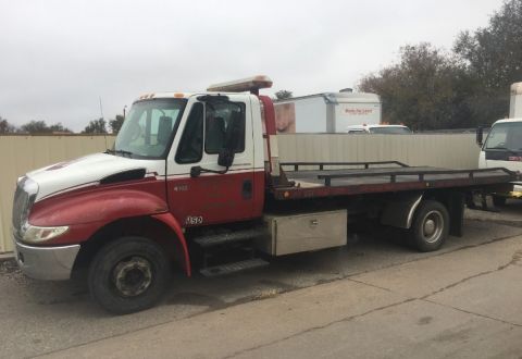 Little Apple Towing & Recovery